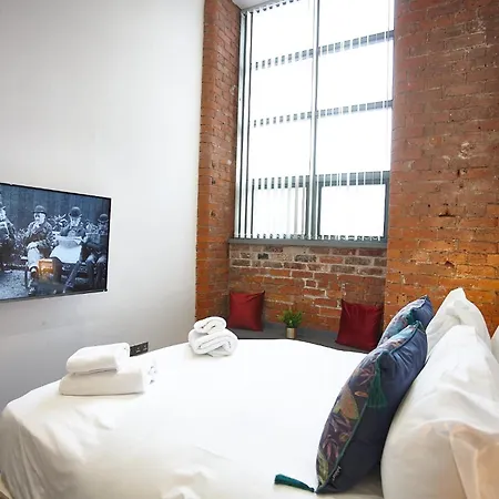 The Ruby Suite Manchester Exterior photo